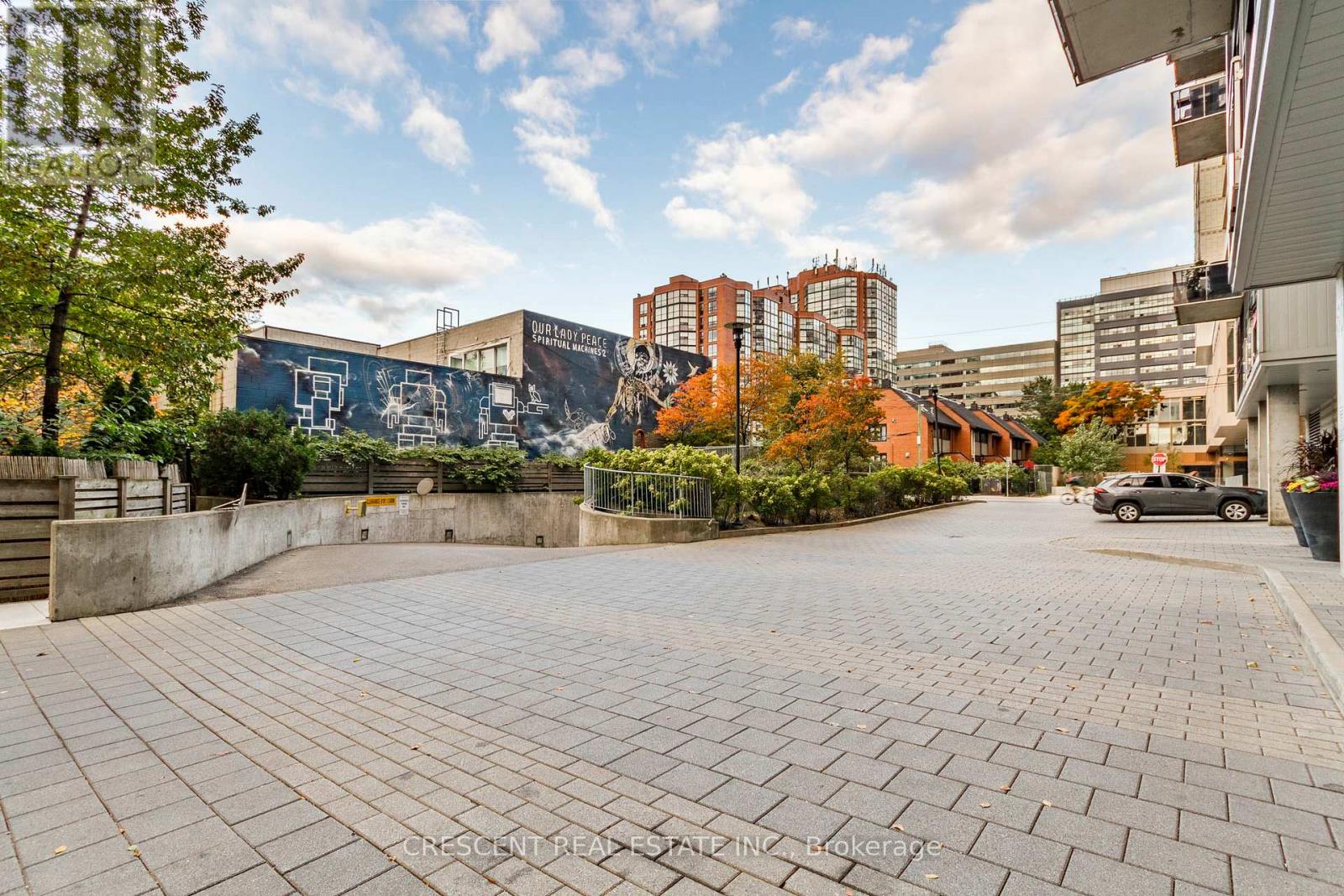 811 - 60 Bathurst Street, Toronto, Ontario  M5V 2P4 - Photo 4 - C12498556