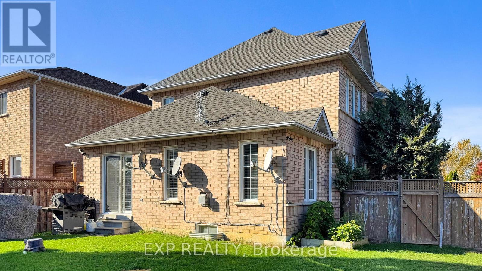 1 Nieuwendyk Street, Whitby, Ontario  L1P 1W4 - Photo 34 - E12498516