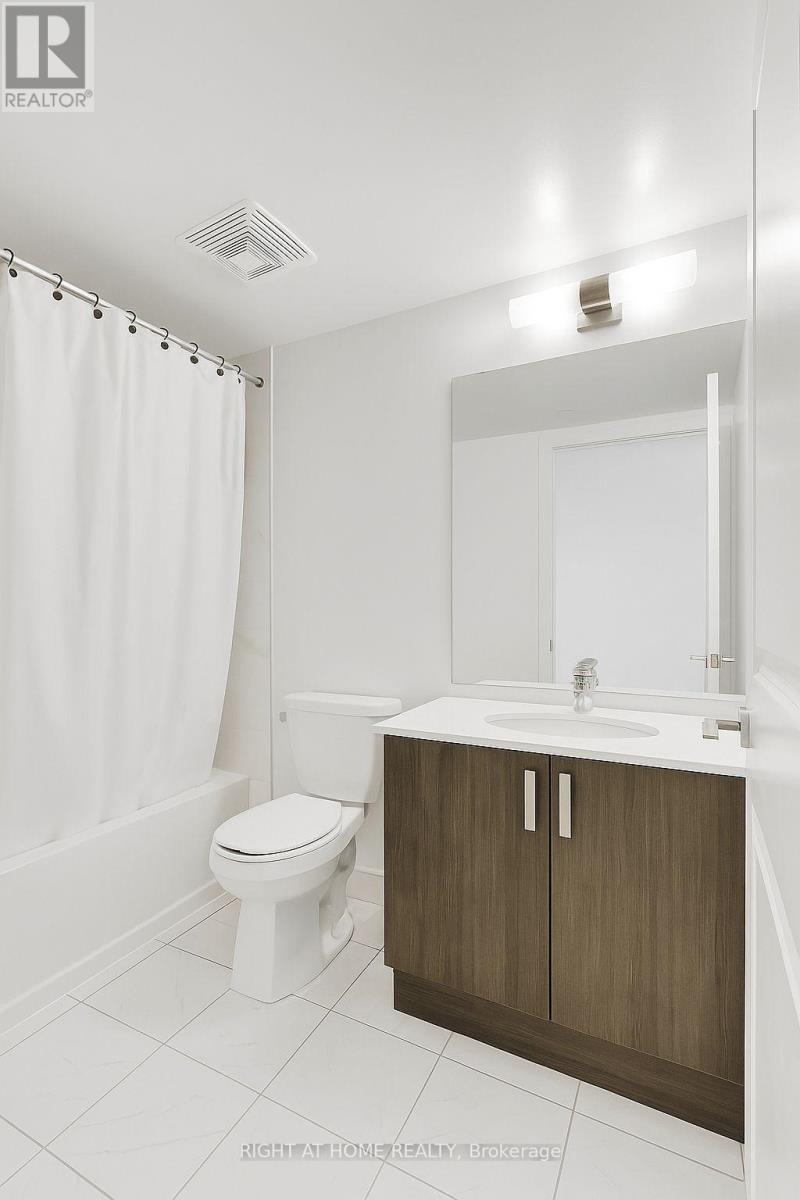 810 - 1455 Celebration Drive, Pickering, Ontario  L1W 1C3 - Photo 5 - E12498540