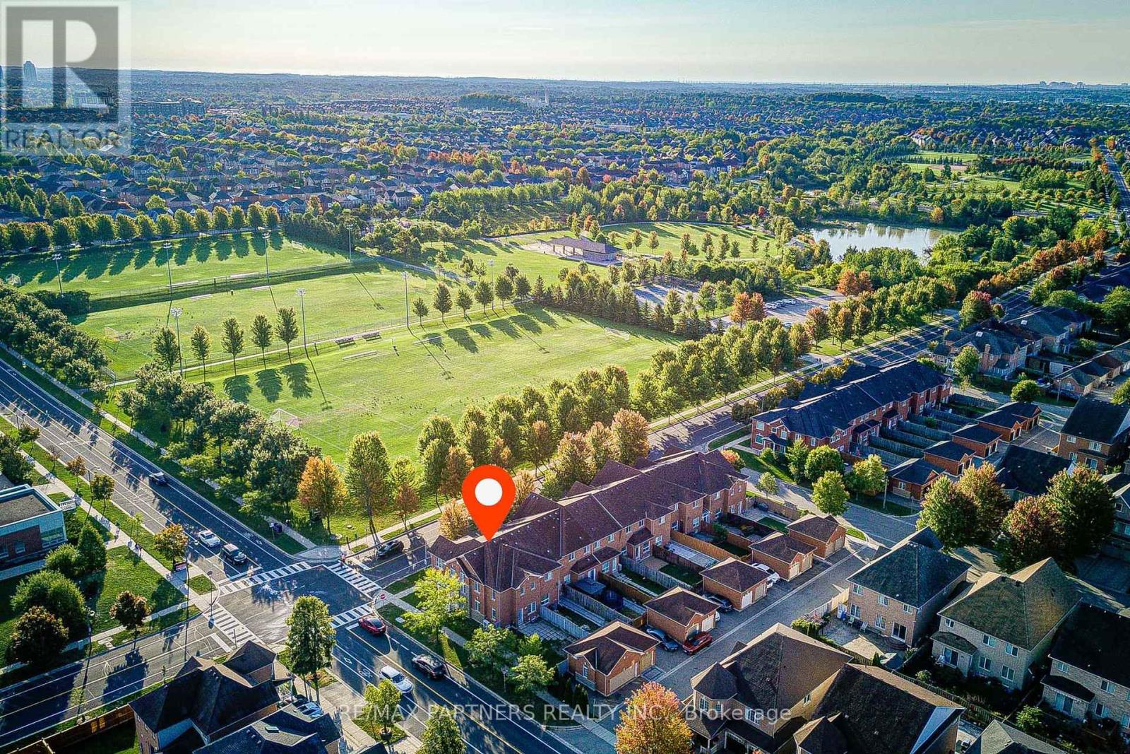 496 The Bridle Walk, Markham (Berczy), Ontario  L6C 2Y3 - Photo 3 - N12498510