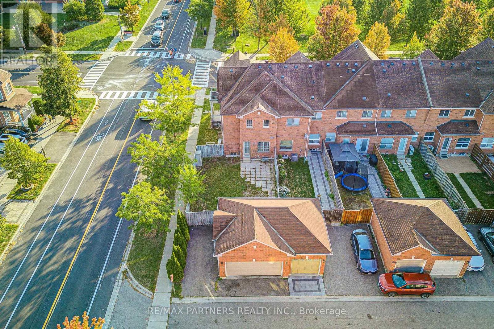 496 The Bridle Walk, Markham (Berczy), Ontario  L6C 2Y3 - Photo 7 - N12498510