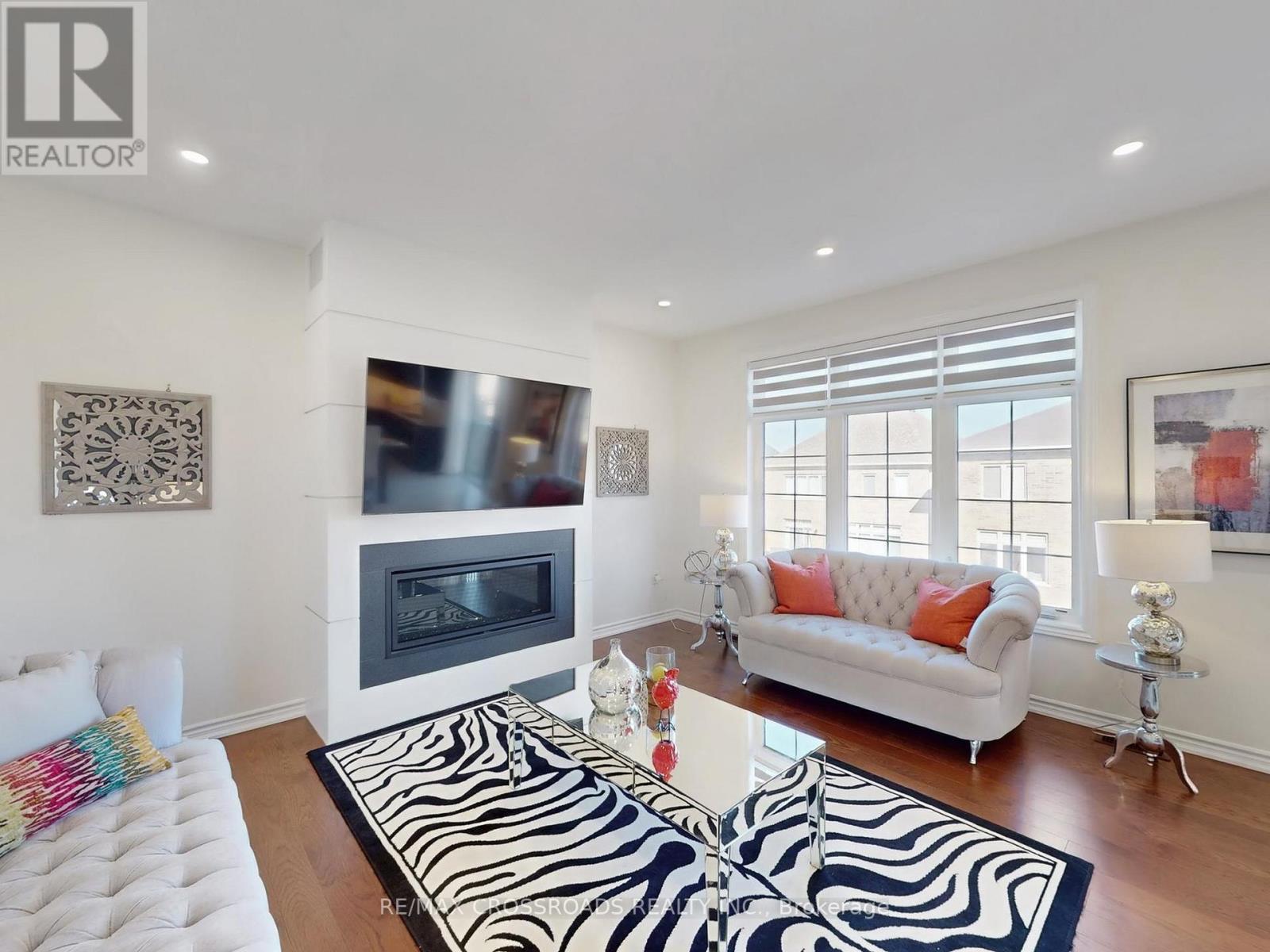 62 Kentledge Avenue, East Gwillimbury (Holland Landing), Ontario  L9N 0V9 - Photo 17 - N12498512