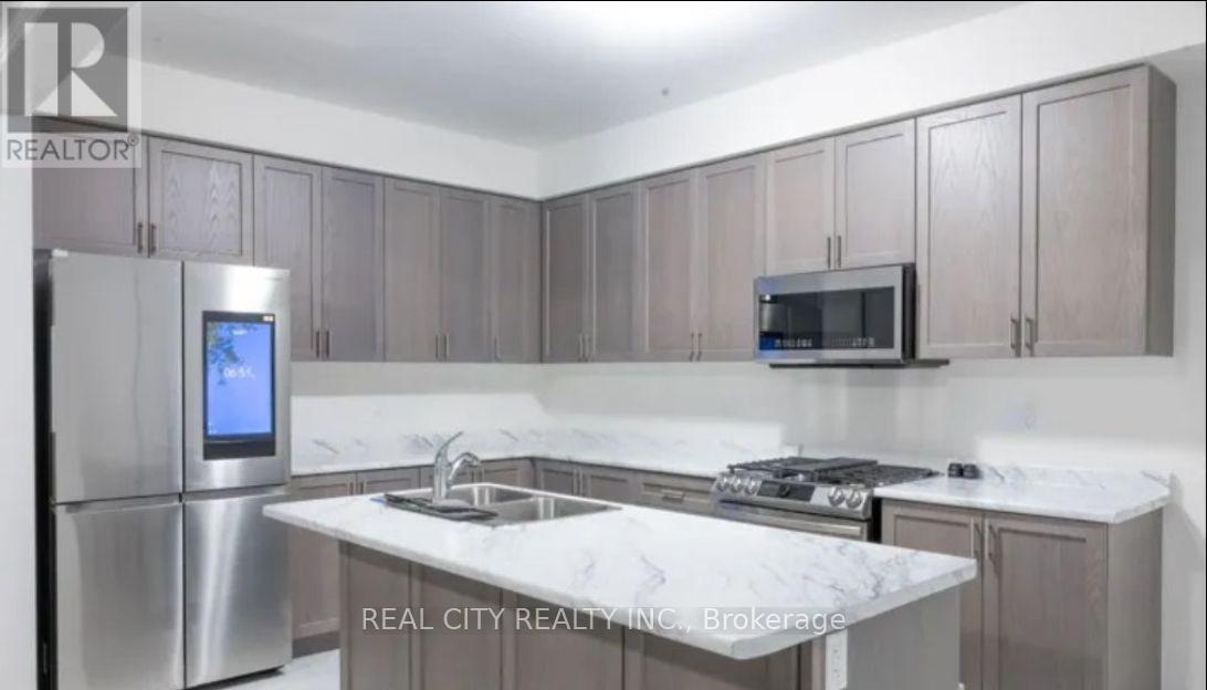 28 Bannister Road, Barrie, Ontario  L9S 2Z8 - Photo 4 - S12385470