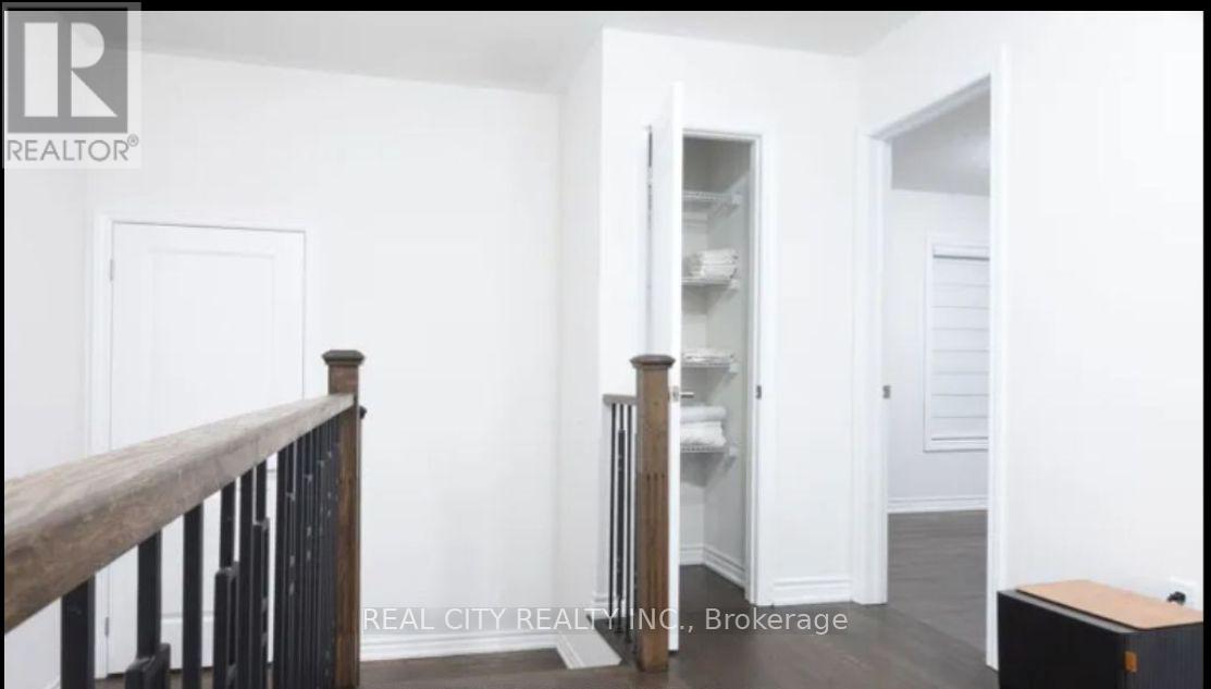 28 Bannister Road, Barrie, Ontario  L9S 2Z8 - Photo 8 - S12385470