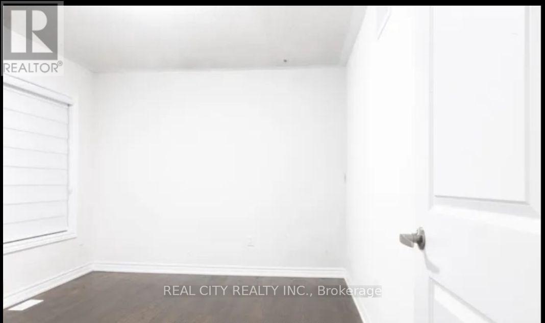 28 Bannister Road, Barrie, Ontario  L9S 2Z8 - Photo 9 - S12385470