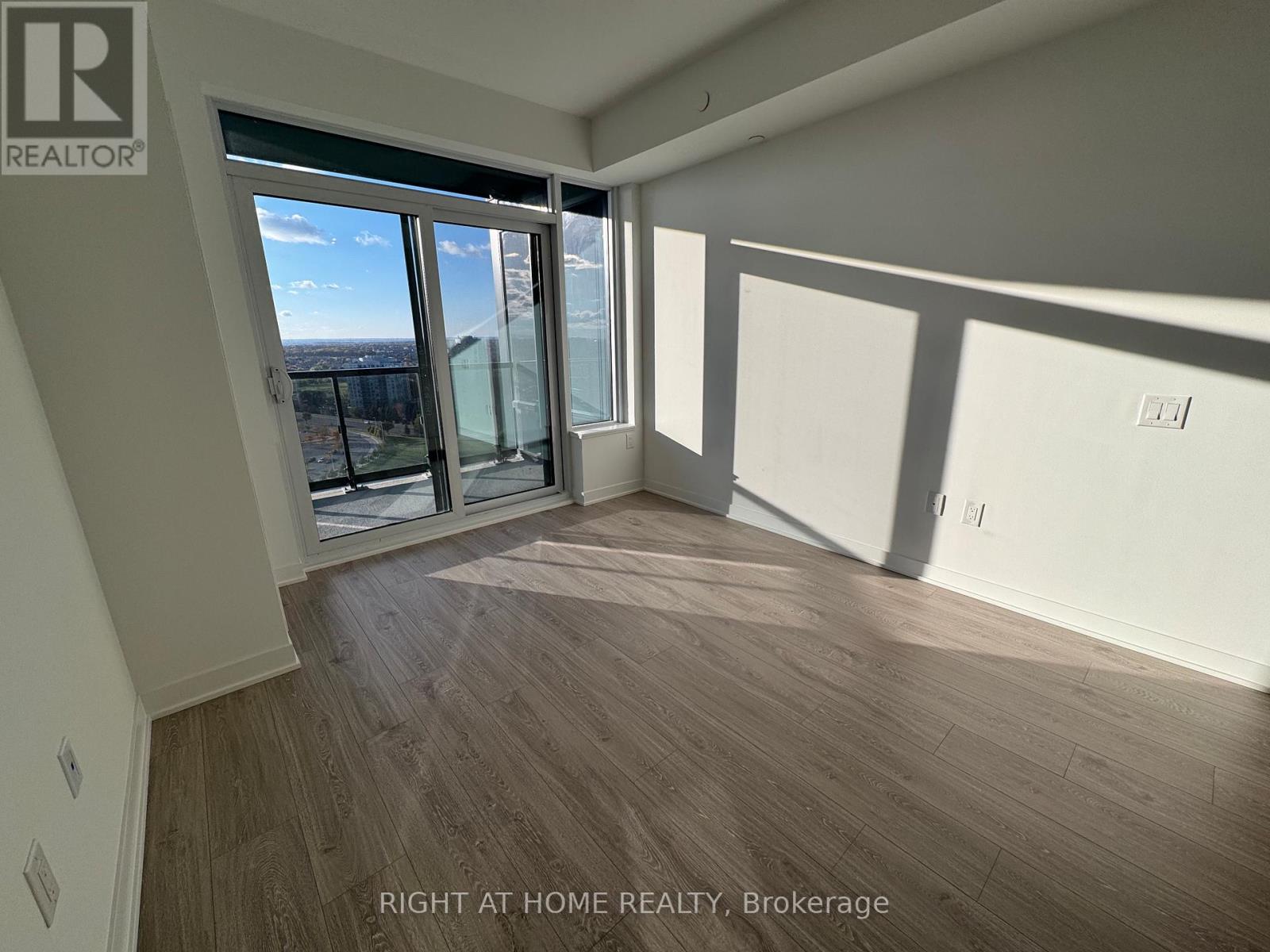 1906 - 2495 Eglinton Avenue W, Mississauga, Ontario  L5M 2T2 - Photo 30 - W12498534