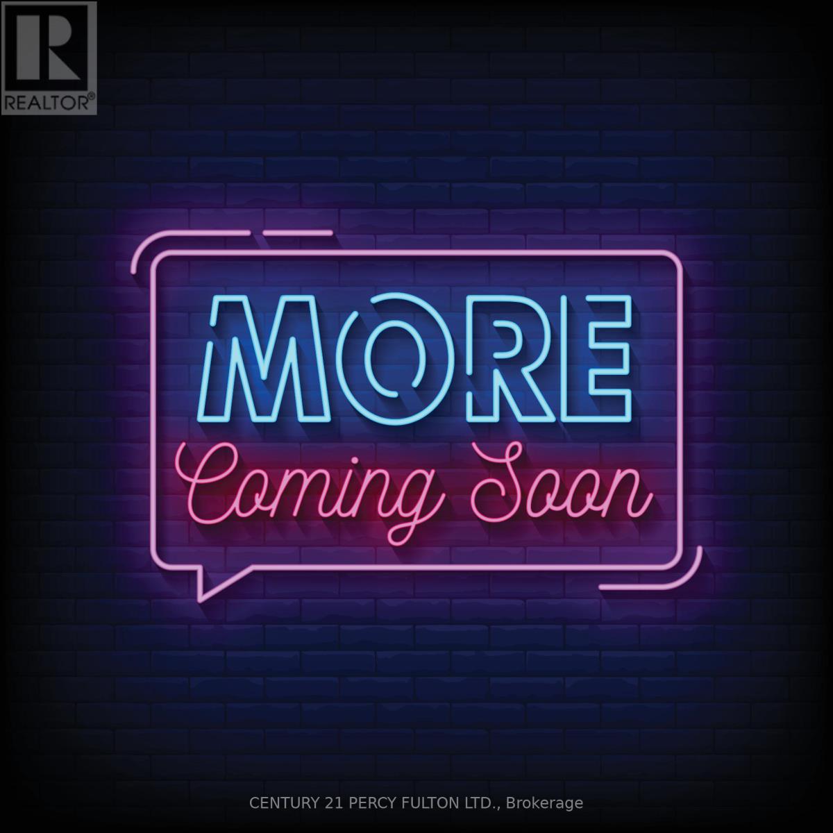 5 Attmar Drive, Brampton (Bram East), Ontario  L6P 2R4 - Photo 8 - W12498544