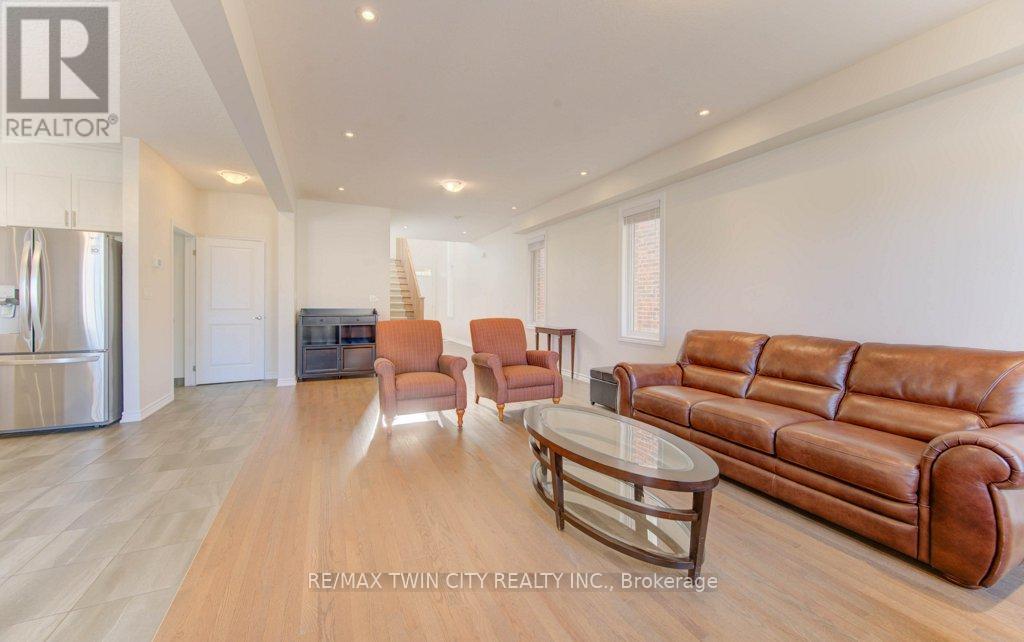 361 Beechdrops Drive, Waterloo, Ontario  N2V 0E8 - Photo 10 - X12498506