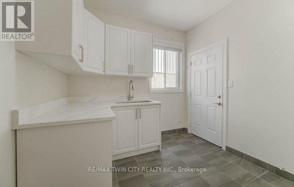 361 Beechdrops Drive, Waterloo, Ontario  N2V 0E8 - Photo 14 - X12498506