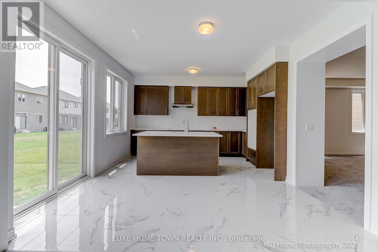 159 Rea Drive, Centre Wellington (Fergus), Ontario  N1M 0J8 - Photo 13 - X12498554