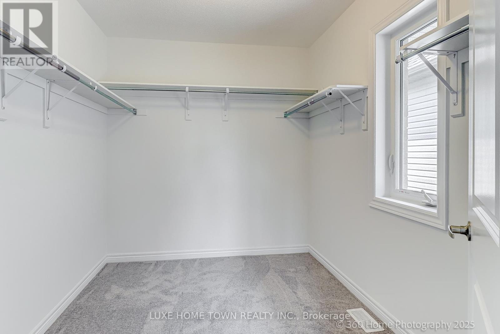 159 Rea Drive, Centre Wellington (Fergus), Ontario  N1M 0J8 - Photo 18 - X12498554