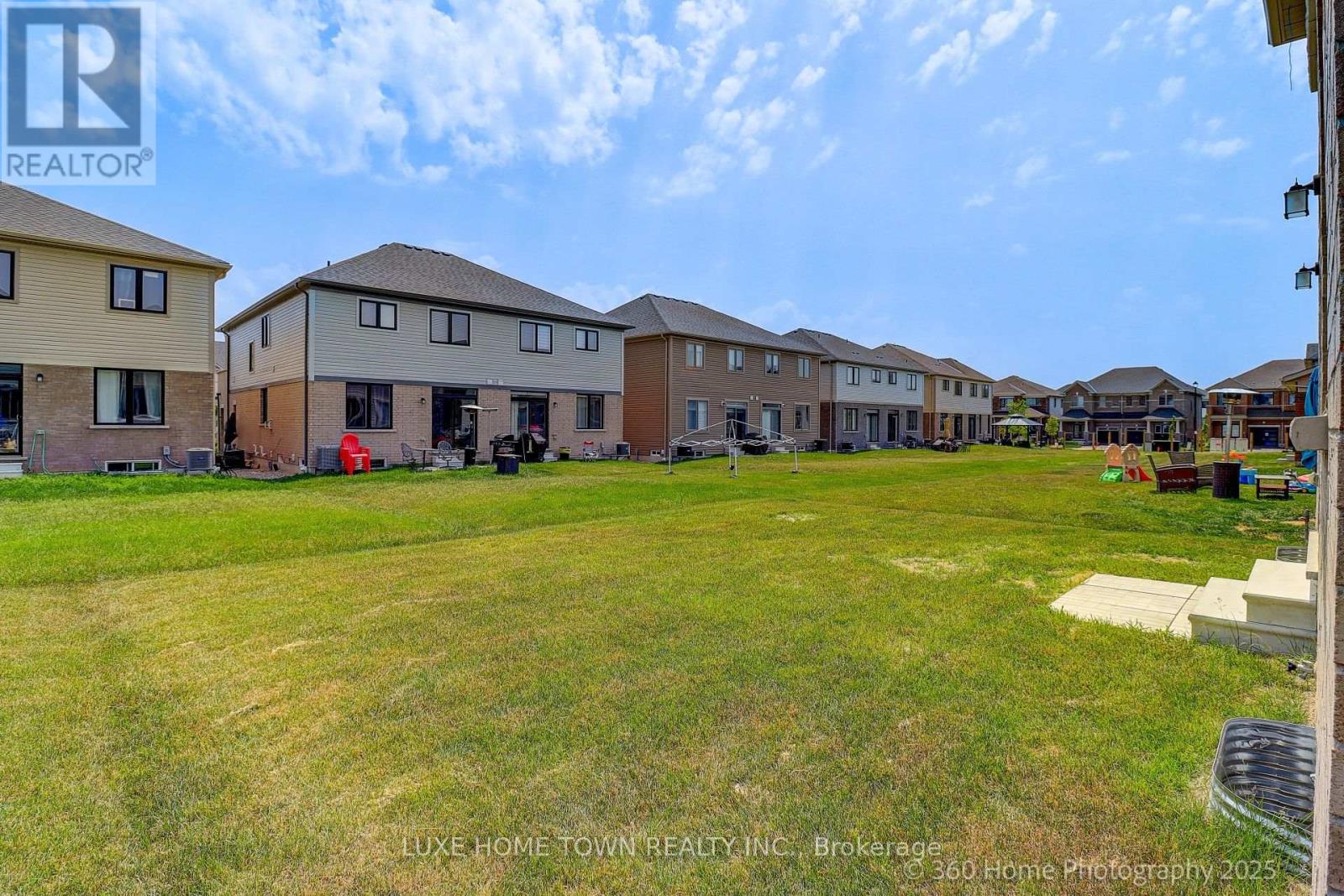 159 Rea Drive, Centre Wellington (Fergus), Ontario  N1M 0J8 - Photo 30 - X12498554