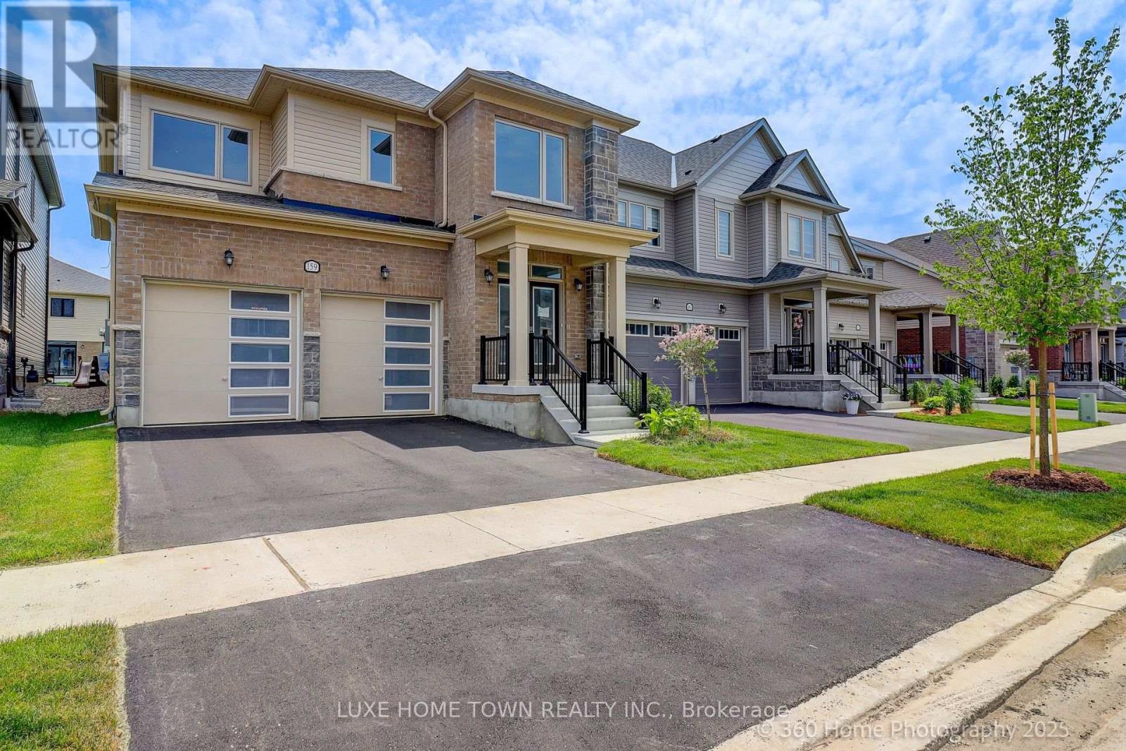 159 Rea Drive, Centre Wellington (Fergus), Ontario  N1M 0J8 - Photo 5 - X12498554