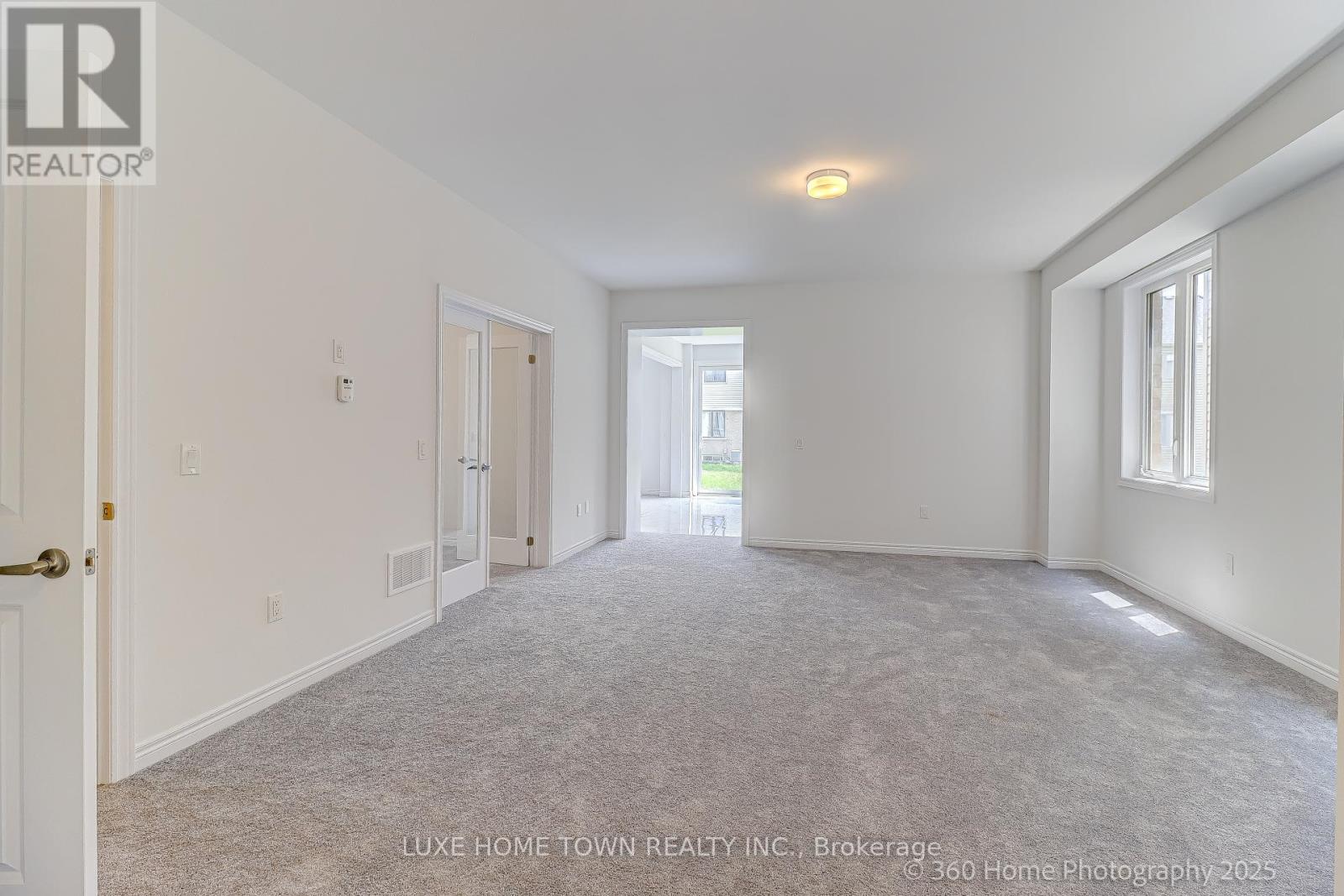 159 Rea Drive, Centre Wellington (Fergus), Ontario  N1M 0J8 - Photo 9 - X12498554