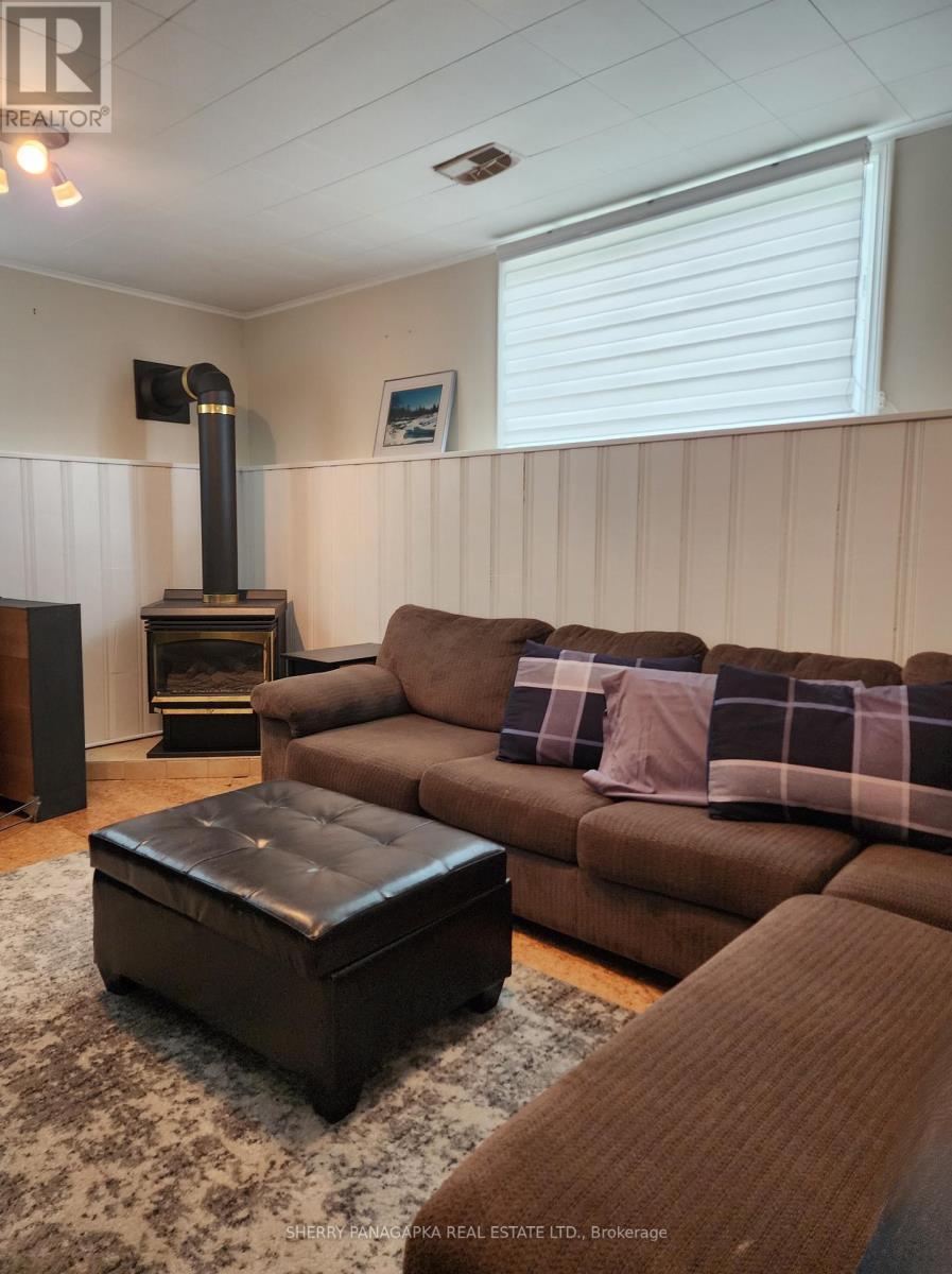 3 Mcphee Avenue, Kirkland Lake, Ontario P2N 1M1 - Photo 35 - T12497186