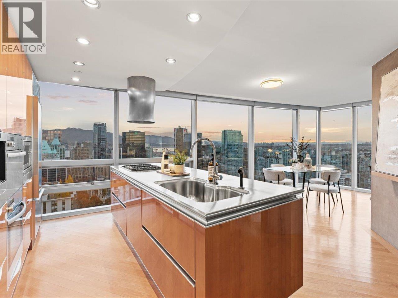 3204 938 Nelson Street, Vancouver, British Columbia  V6Z 3A7 - Photo 2 - R3062542