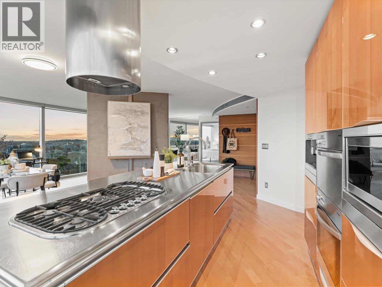 3204 938 Nelson Street, Vancouver, British Columbia  V6Z 3A7 - Photo 3 - R3062542