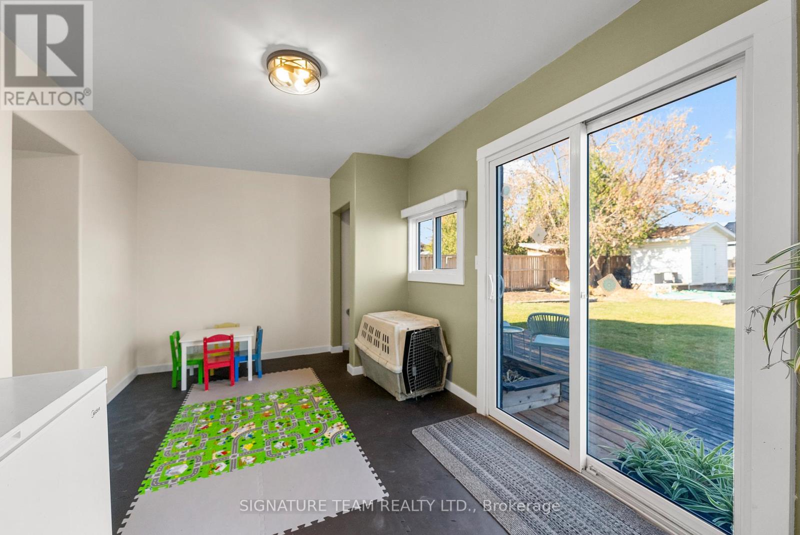 22 Astrolabe Road, Whitewater Region, Ontario  K0J 1K0 - Photo 16 - X12498568