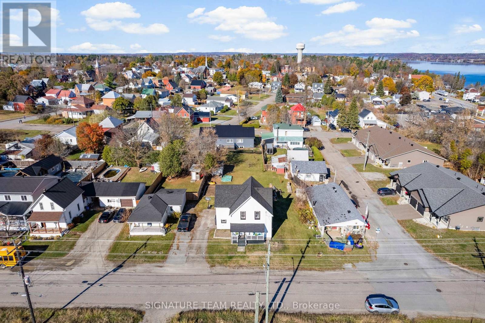 22 Astrolabe Road, Whitewater Region, Ontario  K0J 1K0 - Photo 40 - X12498568