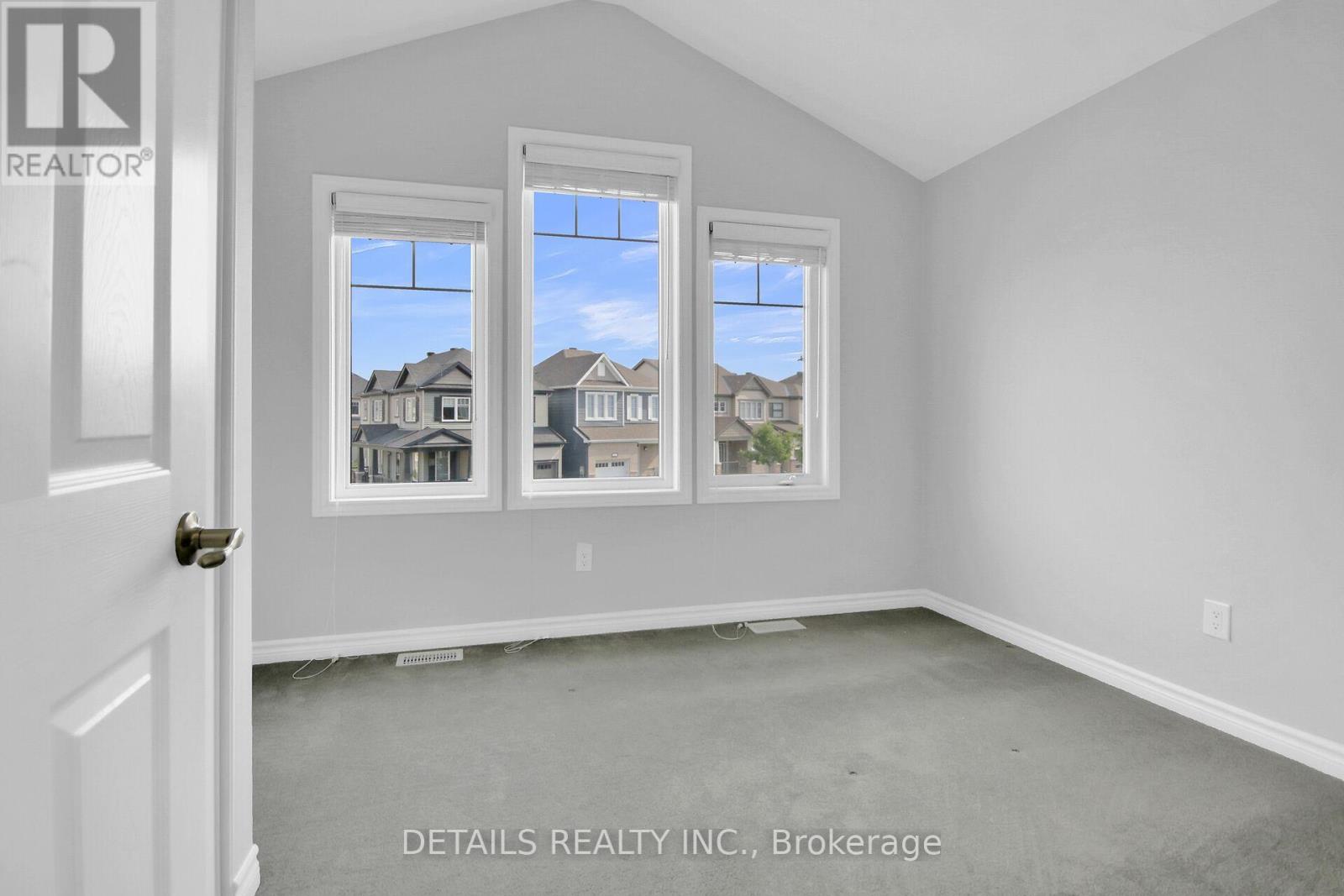 116 Unity Place, Ottawa, Ontario  K2S 2Y8 - Photo 39 - X12498600