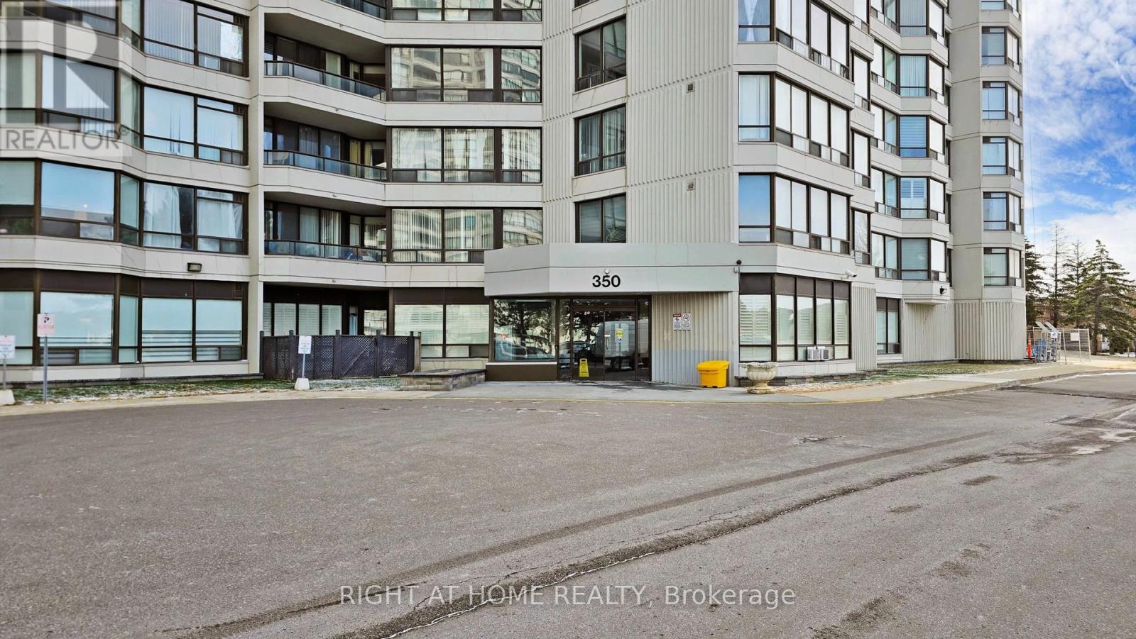 1107 - 350 Alton Towers Circle, Toronto, Ontario  M1V 5E3 - Photo 4 - E12498570