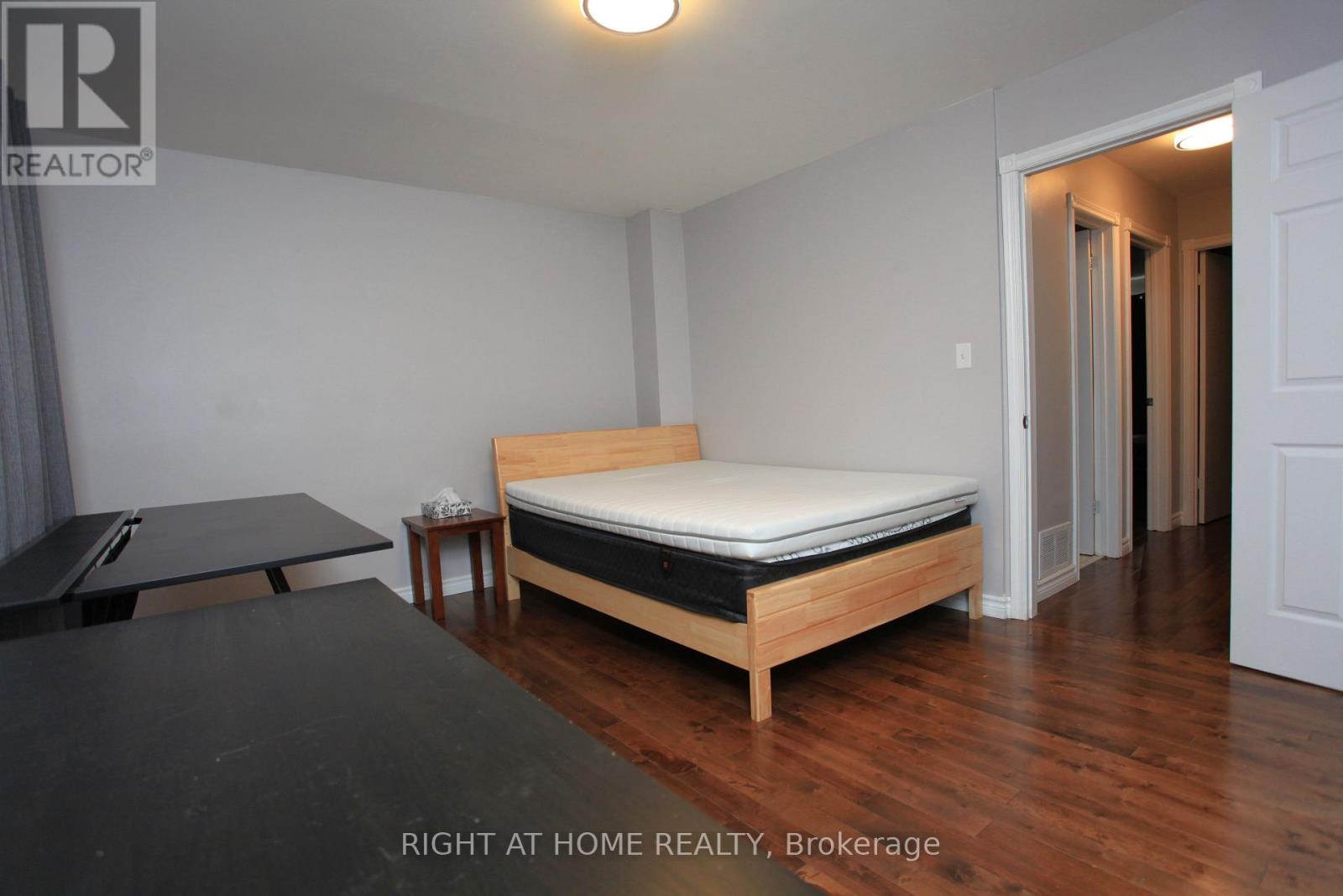 38 - 38 The Carriage Way, Markham, Ontario  L3T 4V1 - Photo 10 - N12498602