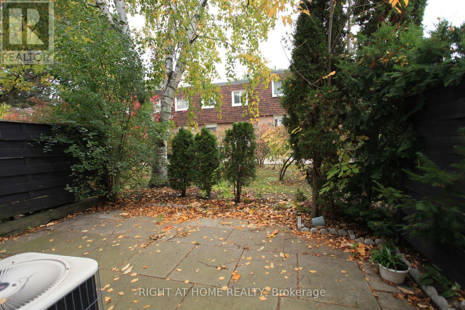 38 - 38 The Carriage Way, Markham, Ontario  L3T 4V1 - Photo 18 - N12498602