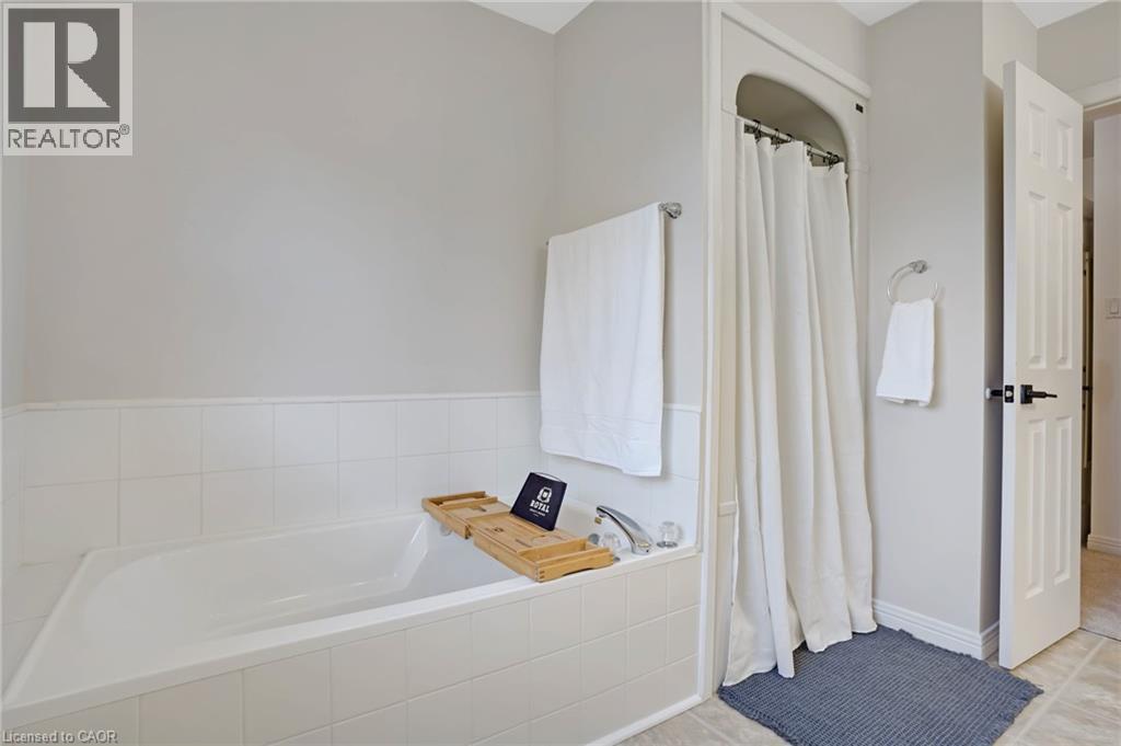 328 Wyecroft Boulevard, Waterloo, Ontario  N2T 2H3 - Photo 34 - 40778904