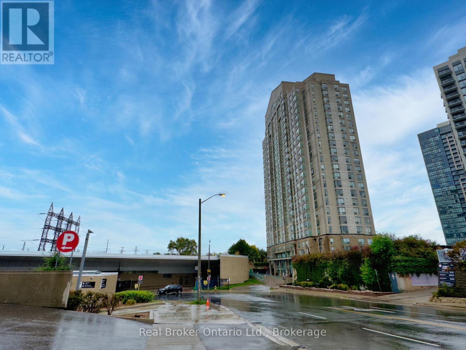 309 - 101 Subway Crescent, Toronto (Islington-City Centre West), Ontario  M9B 6K4 - Photo 2 - W12498612