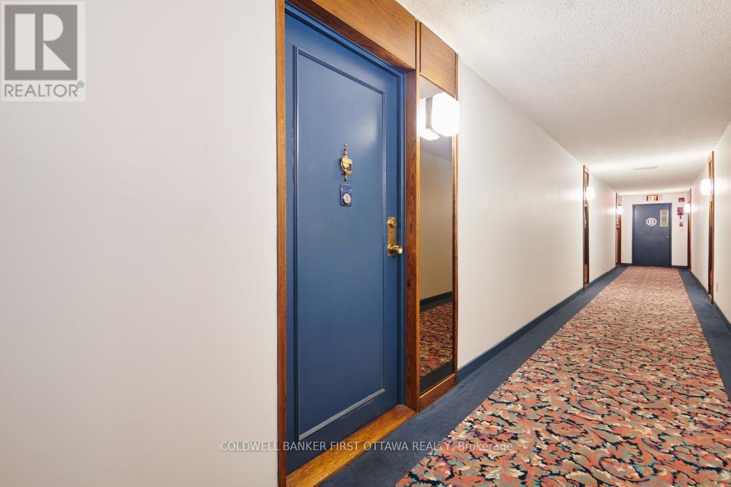 306 - 1285 Cahill Drive, Ottawa, Ontario  K1V 9A7 - Photo 4 - X12498622