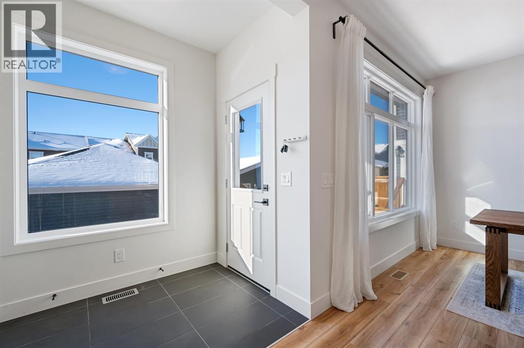 39 Sunrise Heights, Cochrane, Alberta  T4C 2R9 - Photo 19 - A2252595