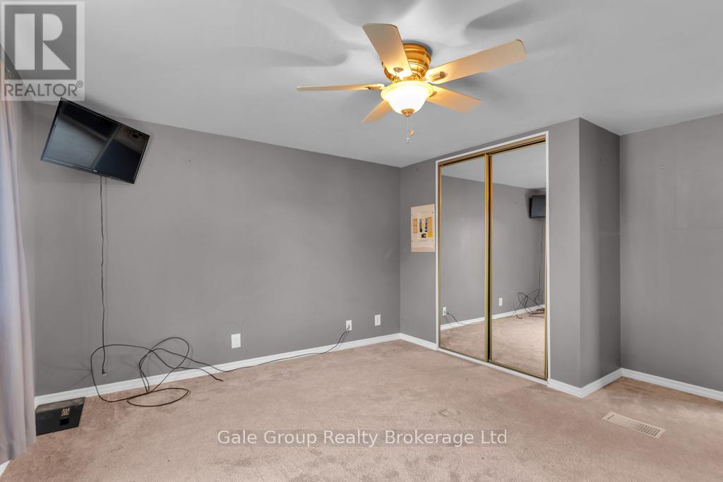 596101 Hwy 59 Tropicana #15 Crescent E, East Zorra-Tavistock, Ontario  N4P 7W1 - Photo 22 - X12498636