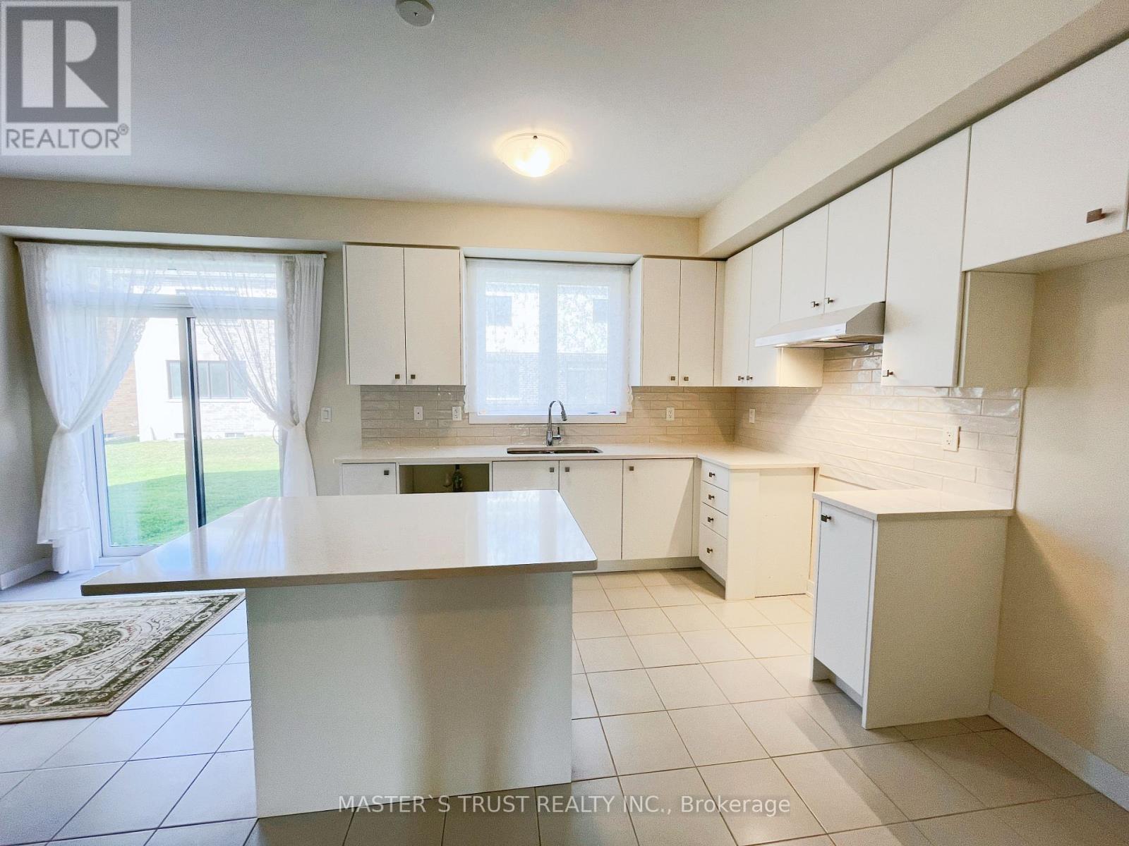 141 Keelson Street, Welland, Ontario  L3B 0M6 - Photo 13 - X12399867