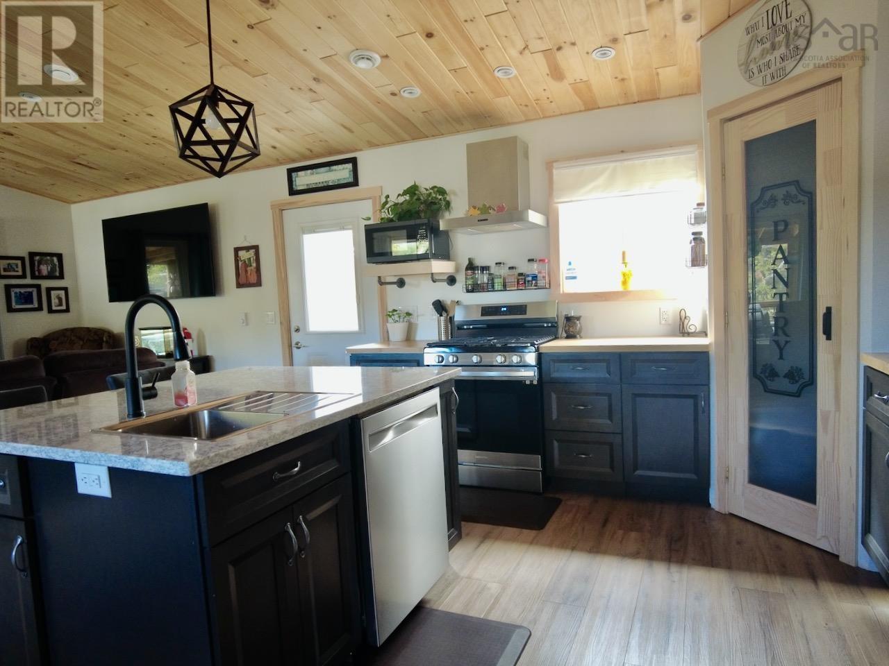 1402 Kolbec Road, Kolbec, Nova Scotia  B0M 1P0 - Photo 11 - 202525067