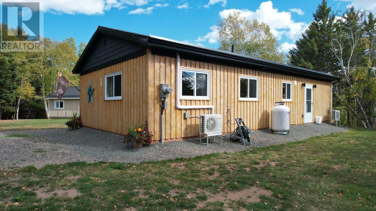 1402 Kolbec Road, Kolbec, Nova Scotia  B0M 1P0 - Photo 4 - 202525067