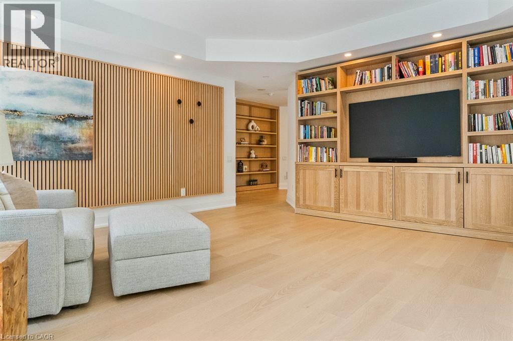 40 Old Mill Road Unit# 103, Oakville, Ontario  L6J 7W2 - Photo 6 - 40784866