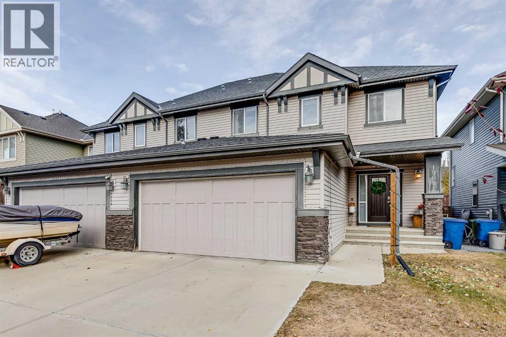 1908 Baywater Alley Sw, Airdrie, Alberta  T4B 0T3 - Photo 2 - A2266697