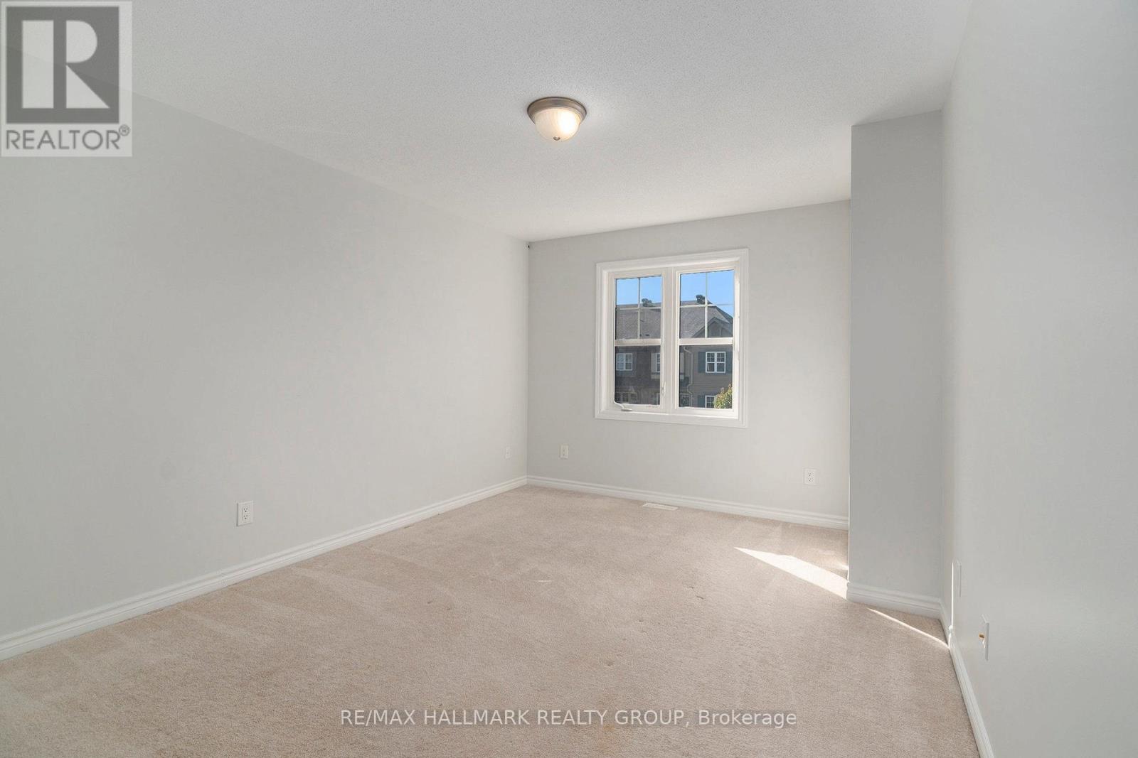 106 Helenium Lane, Ottawa, Ontario  K4A 1C7 - Photo 15 - X12498640