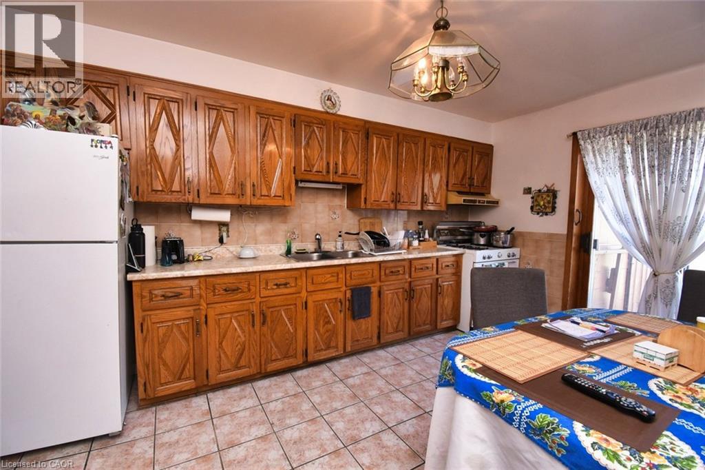 241 Robert Street, Hamilton, Ontario  L8L 2R2 - Photo 13 - 40784748