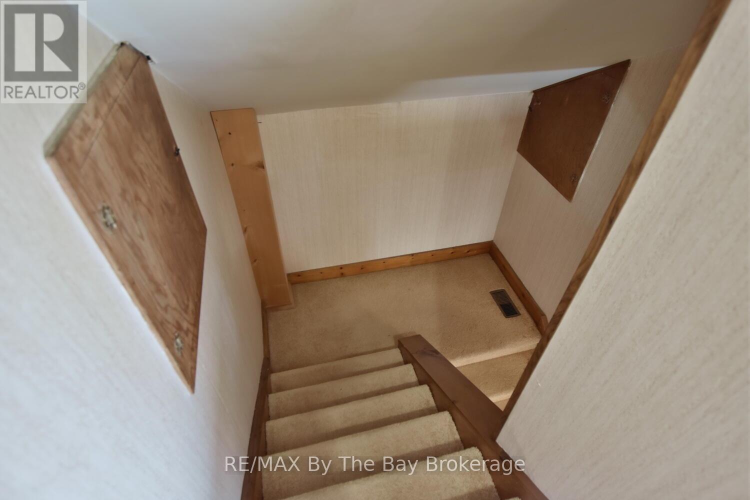 15 Sylvan Avenue, Wasaga Beach, Ontario  L9Z 1T3 - Photo 26 - S12498628