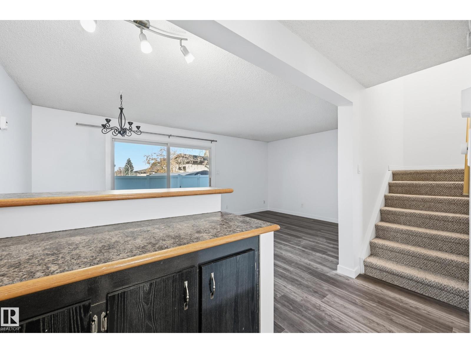 11406 139 Av Nw, Edmonton, Alberta T5X 3L4 - Photo 15 - E4463925