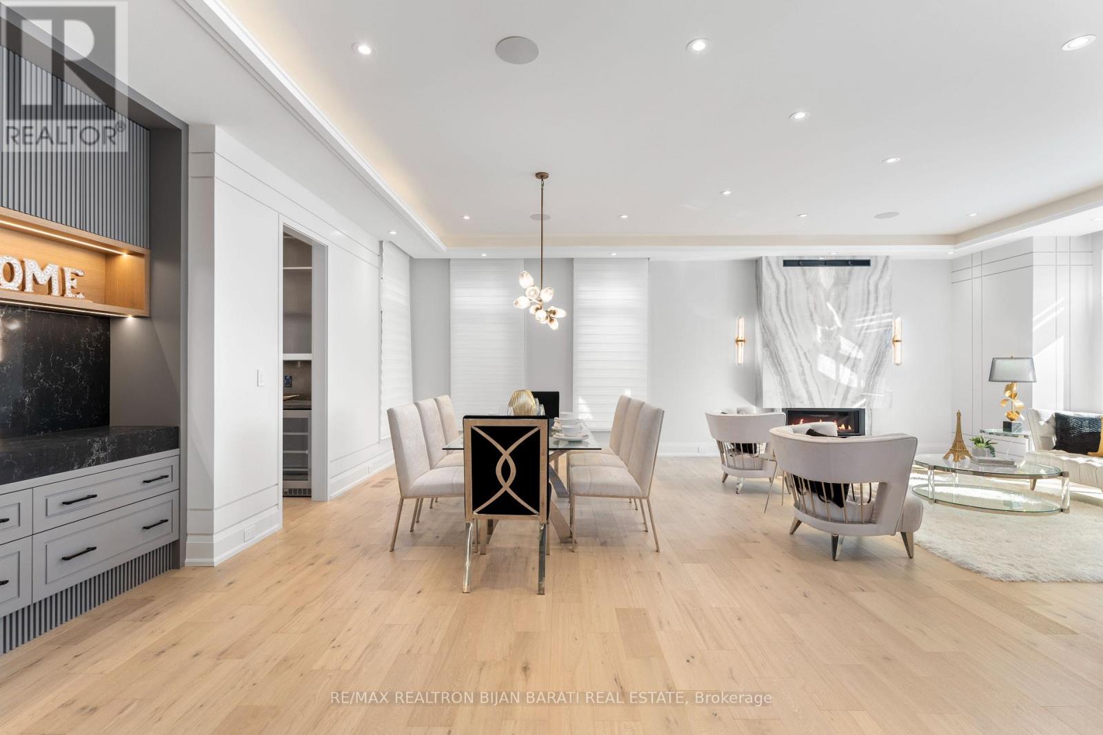 20 Tobruk Crescent, Toronto (Newtonbrook East), Ontario  M2M 3B4 - Photo 11 - C12498670