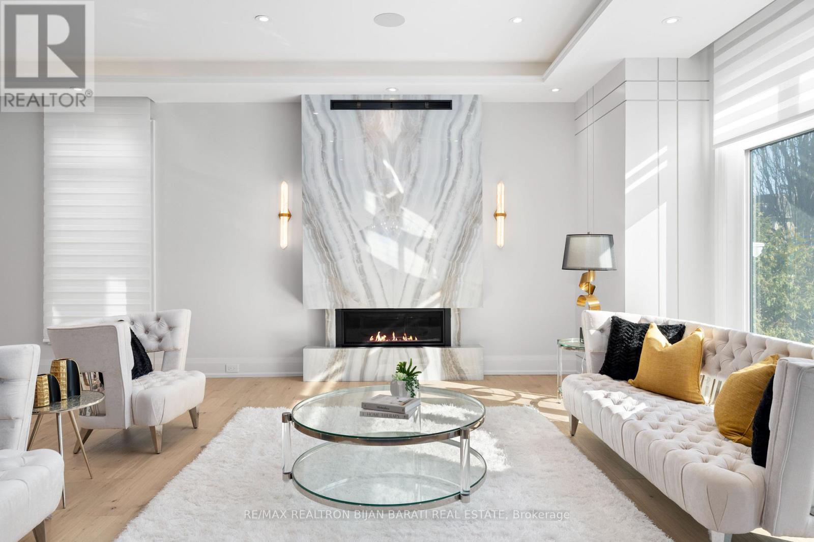 20 Tobruk Crescent, Toronto (Newtonbrook East), Ontario  M2M 3B4 - Photo 12 - C12498670