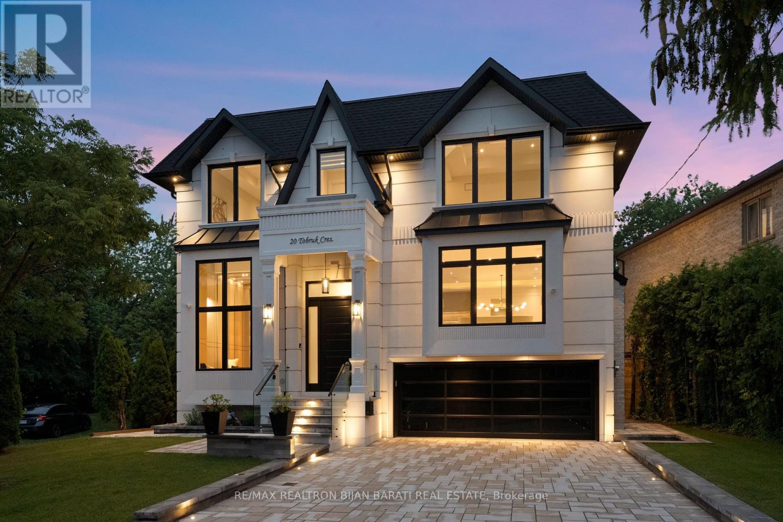 20 Tobruk Crescent, Toronto (Newtonbrook East), Ontario  M2M 3B4 - Photo 2 - C12498670