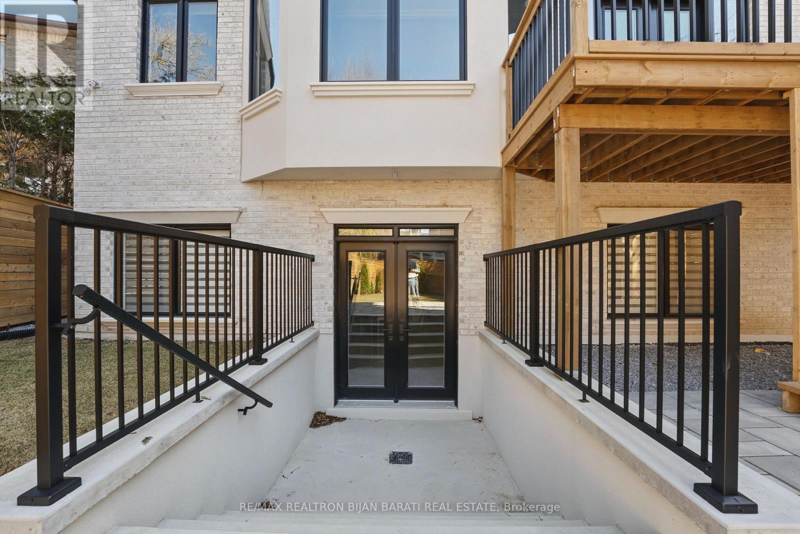 20 Tobruk Crescent, Toronto (Newtonbrook East), Ontario  M2M 3B4 - Photo 43 - C12498670