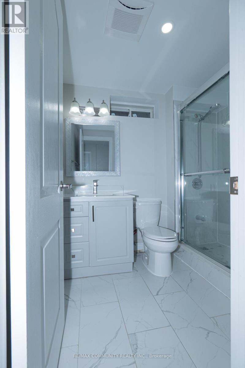 53 Cisco Drive, Whitby, Ontario  L1P 0M2 - Photo 11 - E12498270