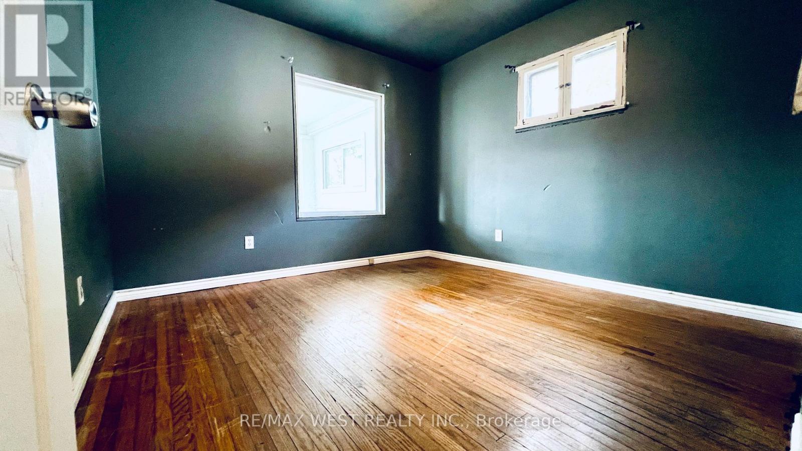 400 Brock Street S, Sarnia, Ontario  N7T 2X2 - Photo 11 - X12449560