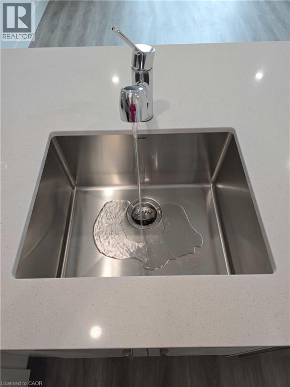 1000 Lackner Place Unit# 608, Kitchener, Ontario  N2A 0L9 - Photo 5 - 40781049