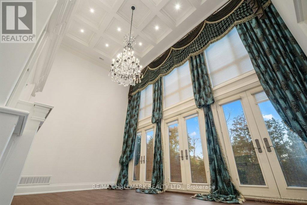 40 Maryvale Crescent, Richmond Hill, Ontario  L4C 6P8 - Photo 13 - N12498658