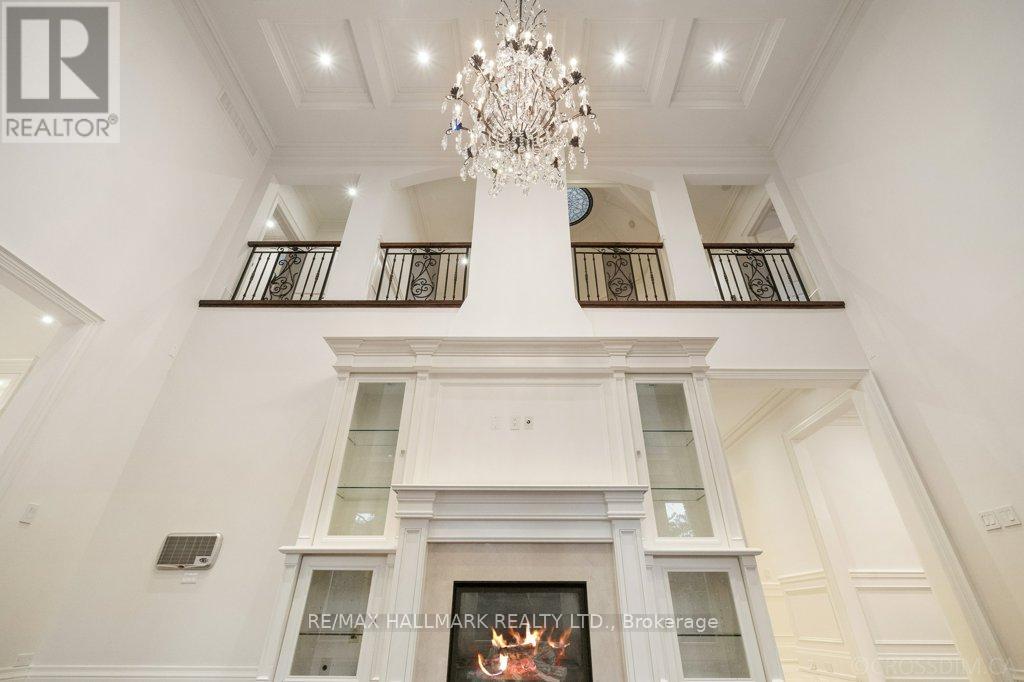 40 Maryvale Crescent, Richmond Hill, Ontario  L4C 6P8 - Photo 14 - N12498658